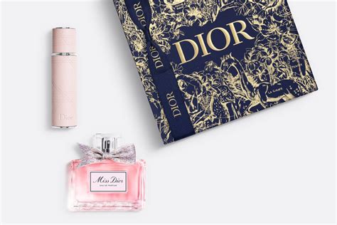 Dior presents a new pop